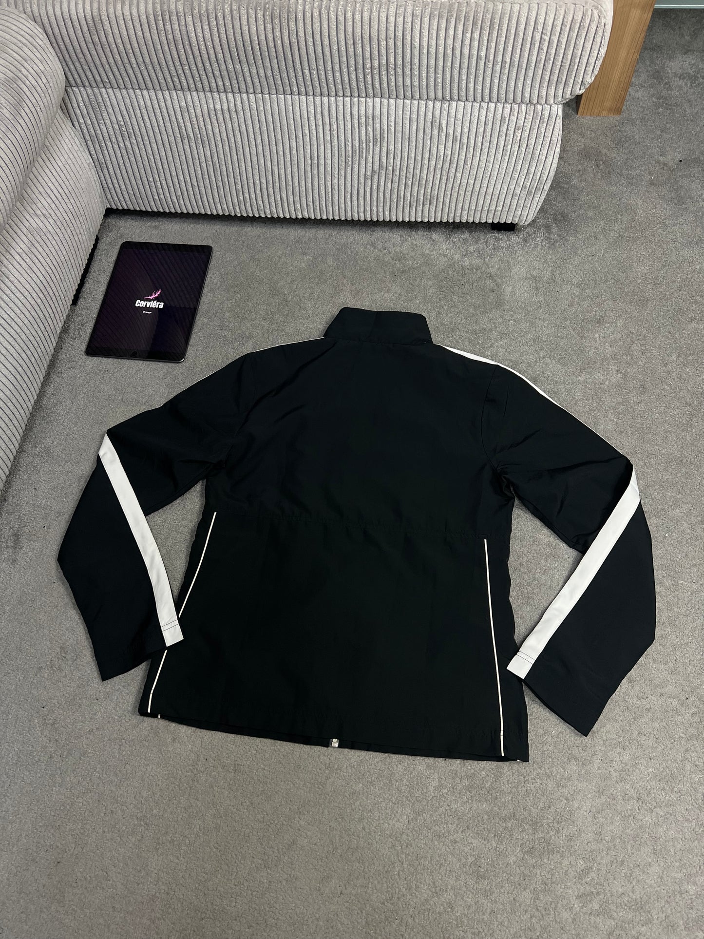 Nike Tracksuit M (Frauen)