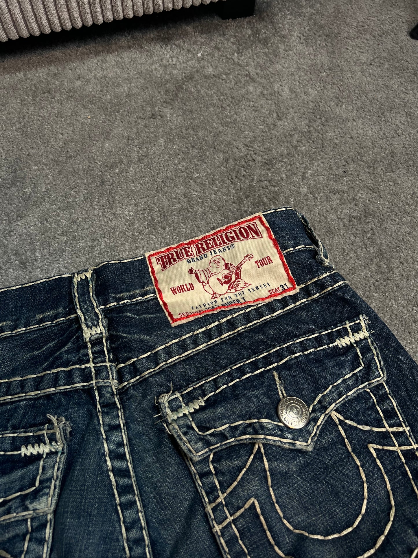 True Religion Jeans (M)