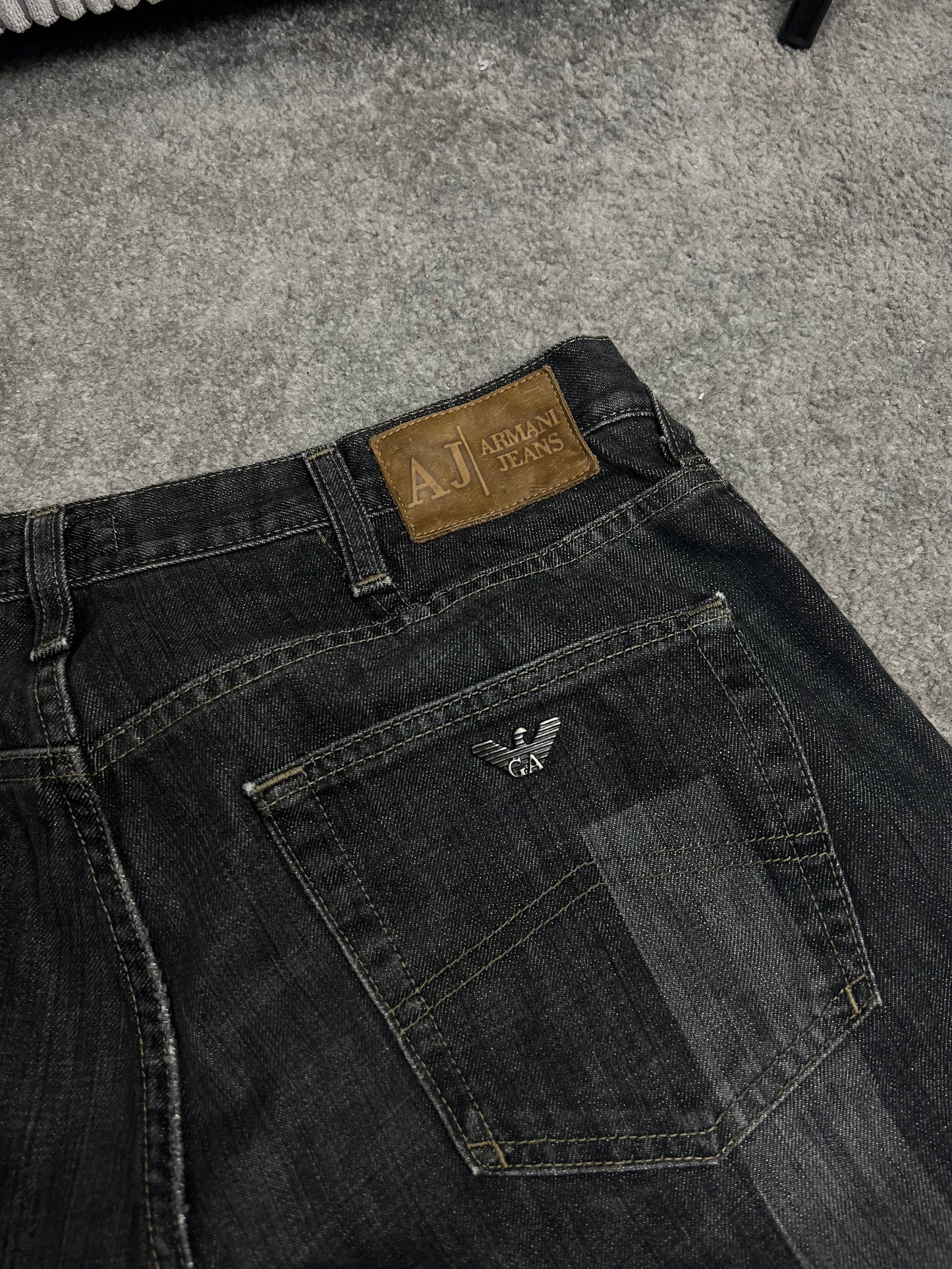 Armani Jeans (M)