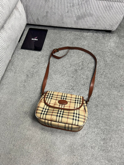 Burberry Umhängetasche