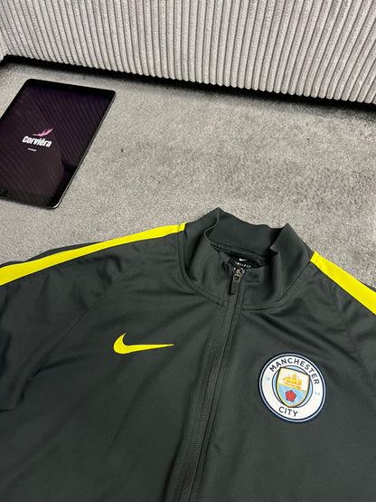 Nike Zipper Manchester (S)