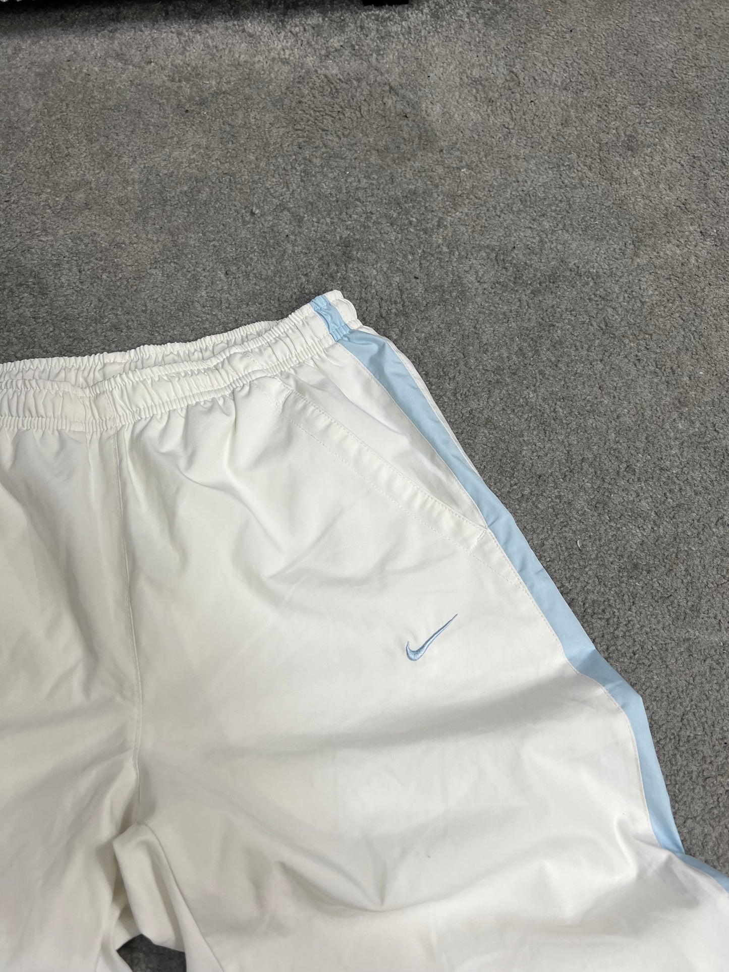 Nike Tracksuit M (Frauen)