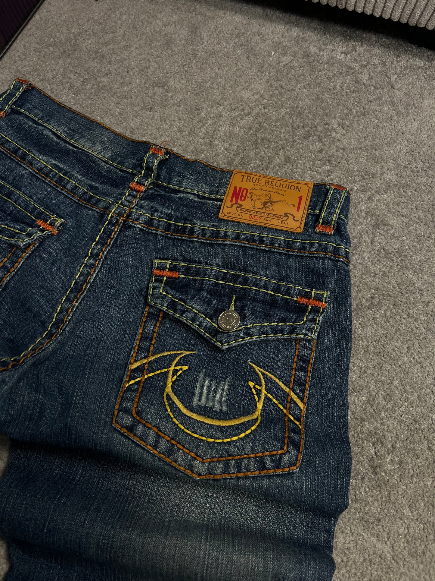 True Religion Jeans (M)