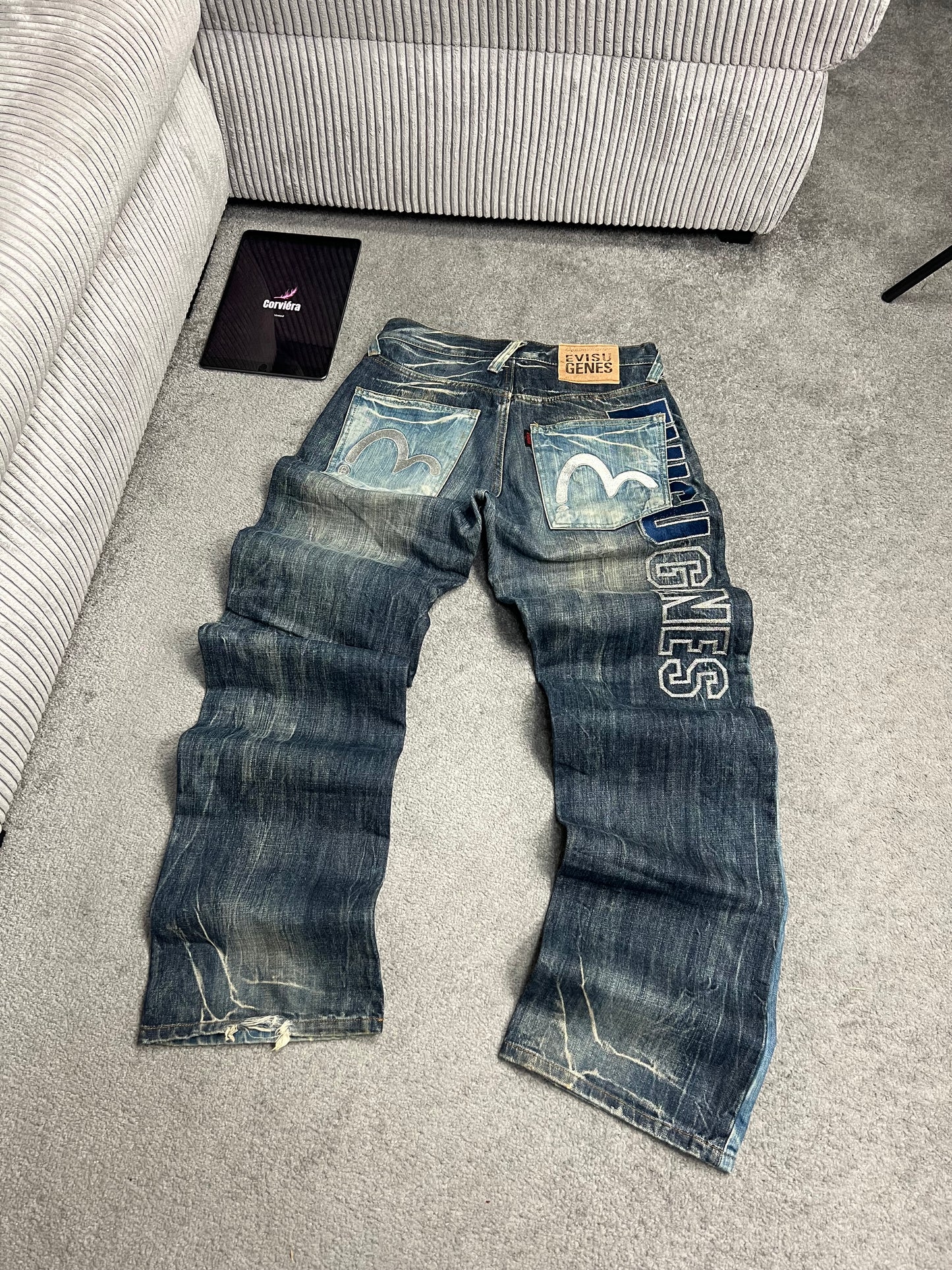Evisu Jeans (S)