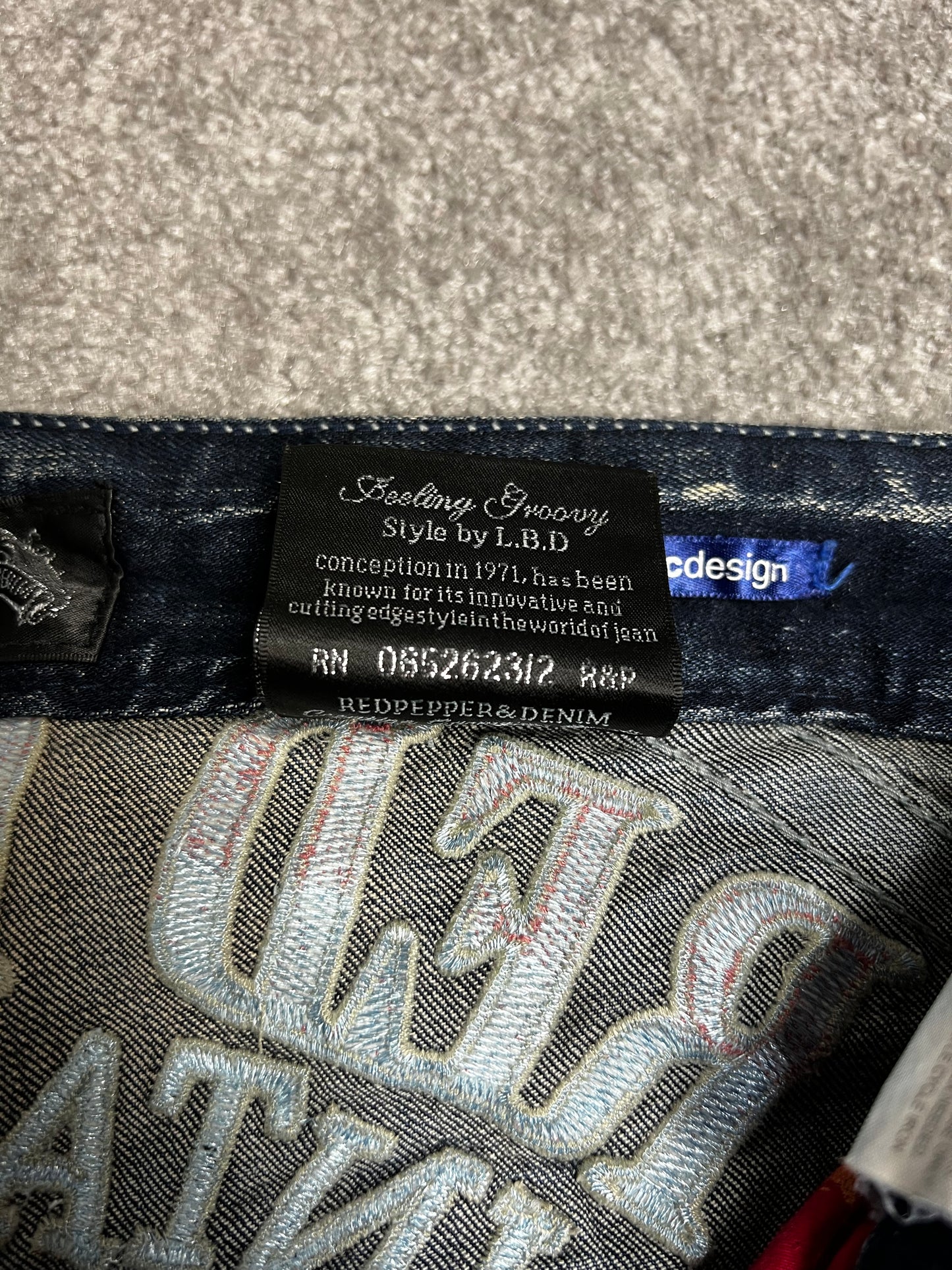 Red Pepper / Ed Hardy Jeans (S)