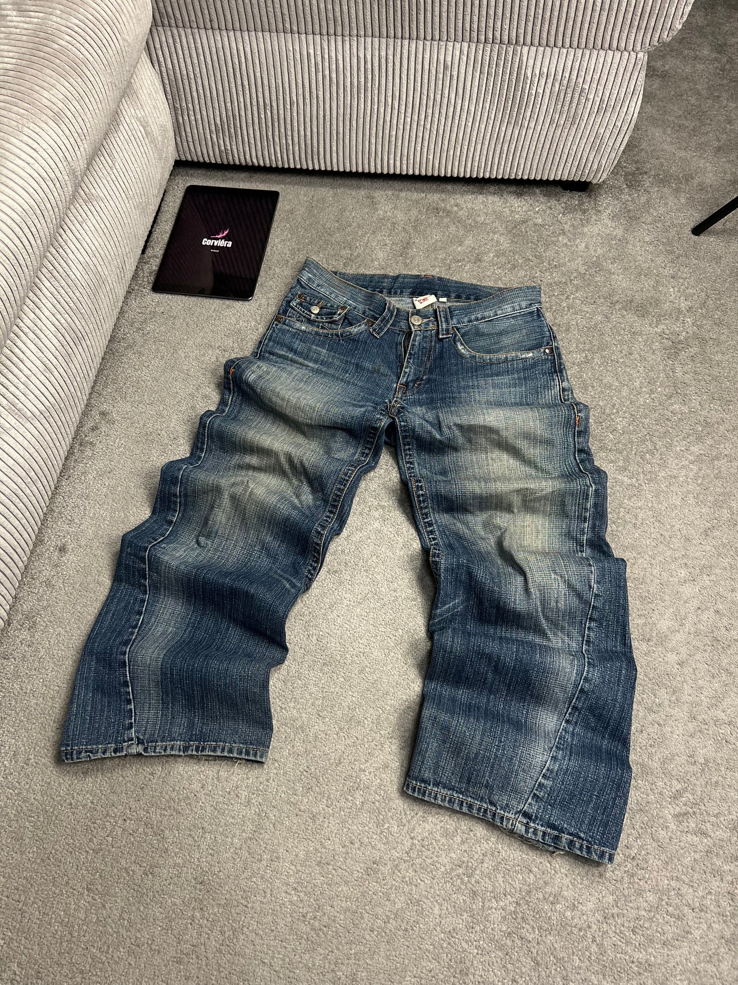 True Religion Jeans (M)