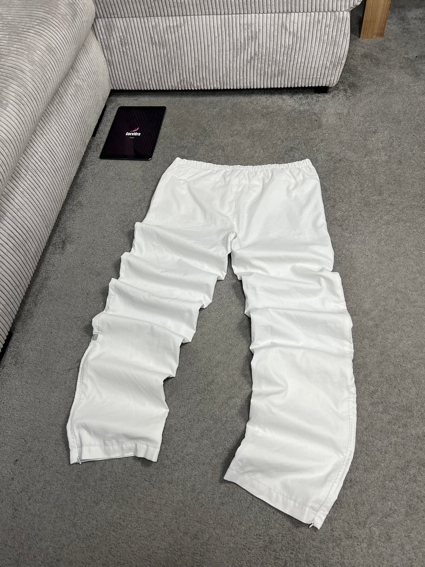 Nike Tracksuit L (Frauen)
