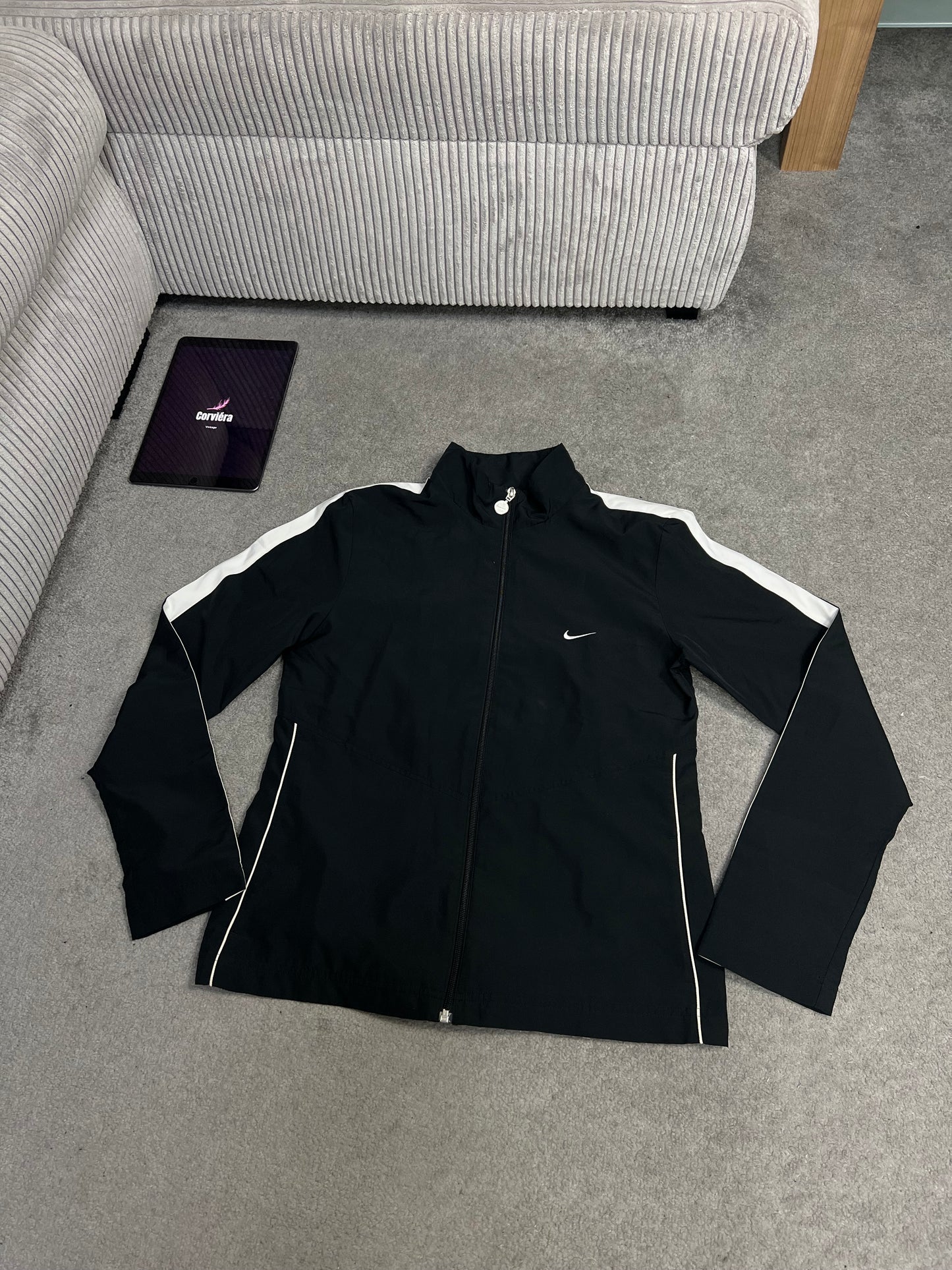Nike Tracksuit M (Frauen)