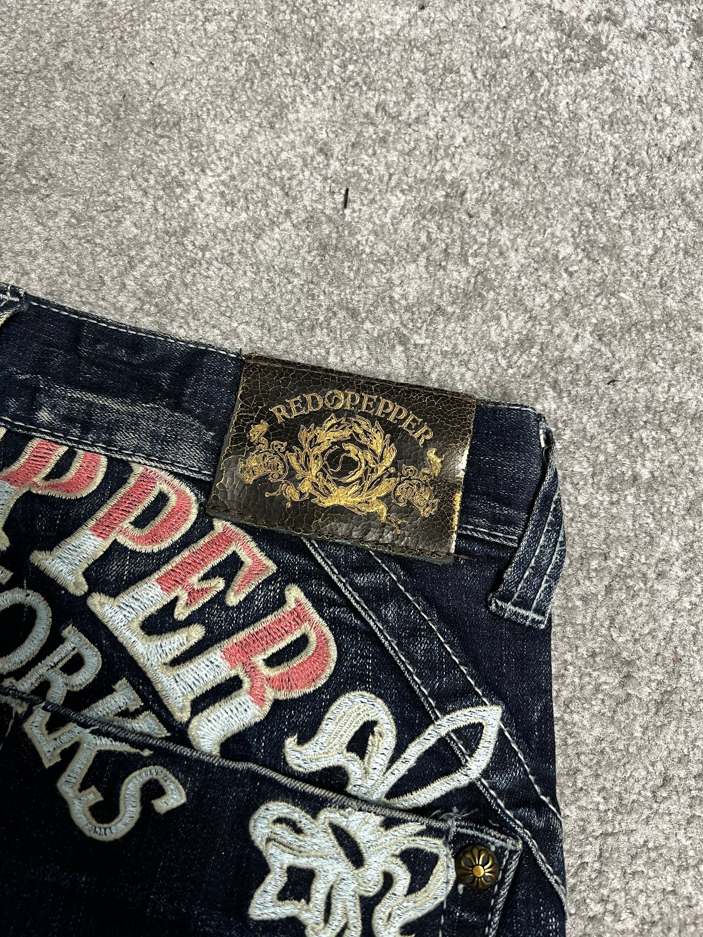 Red Pepper / Ed Hardy Jeans (S)