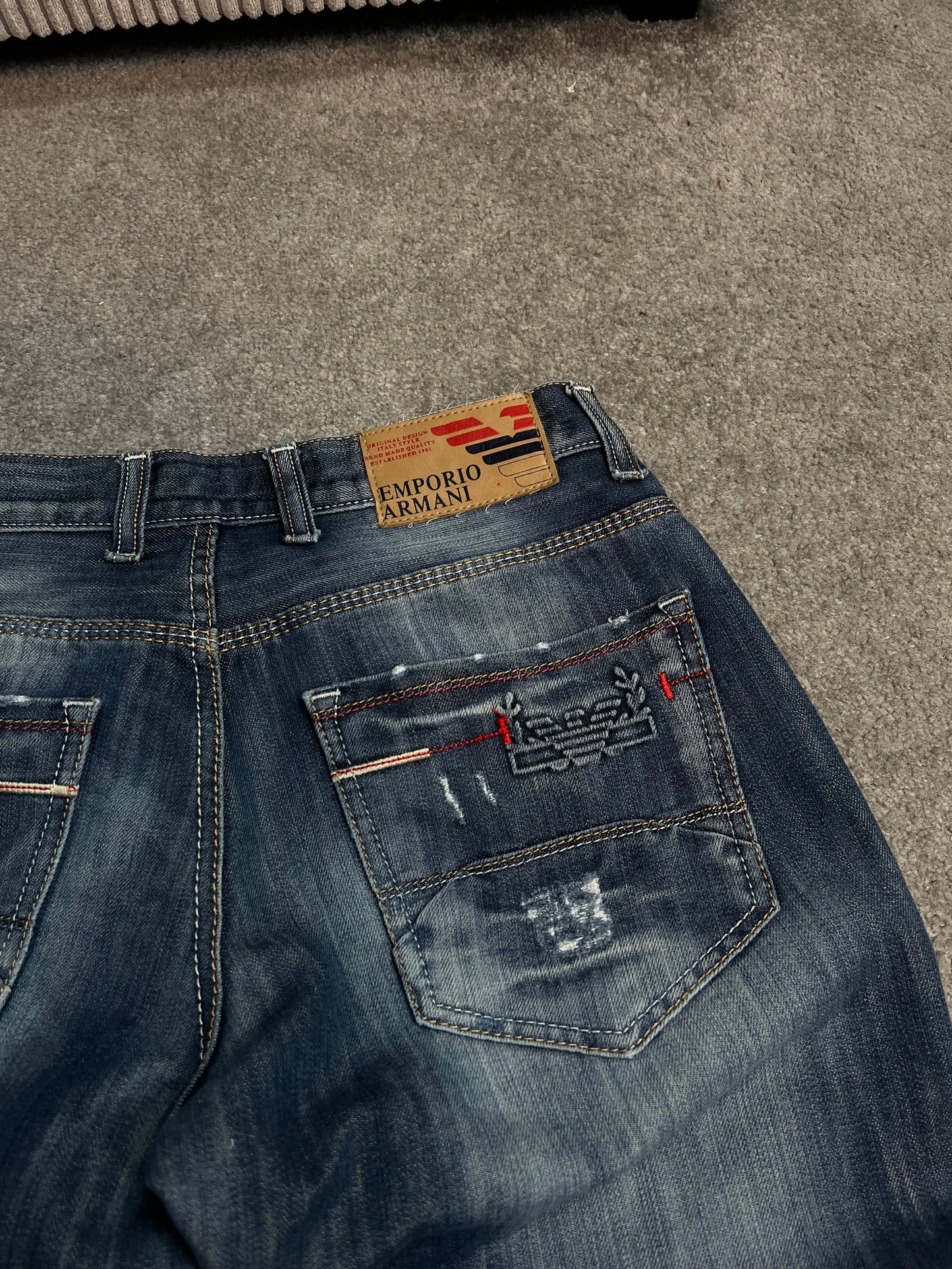 Armani Jeans (M)