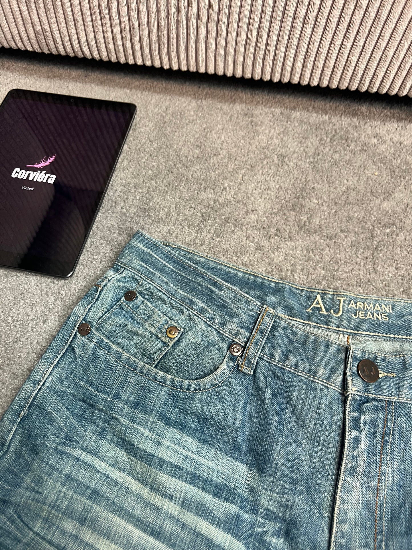 Armani Jeans (M)