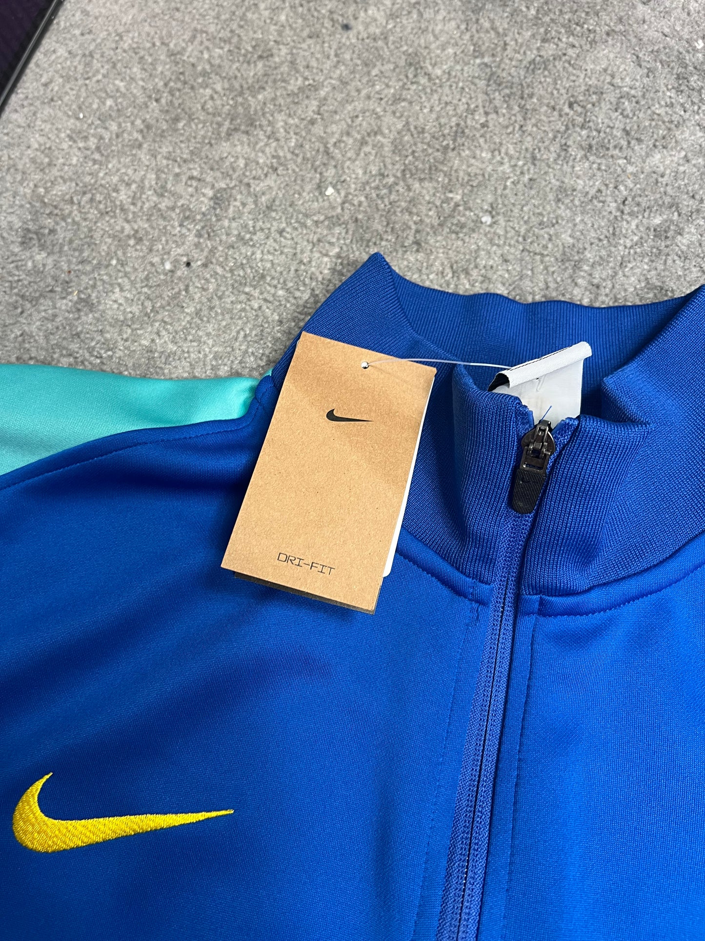 Nike Brasil Jacke (L)